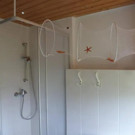 Apartment Ferienwohnung Lachmöve Im Haus Findling