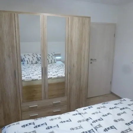 Ferienwohnung Lachmöve Im Haus Findling Apartment Dranske